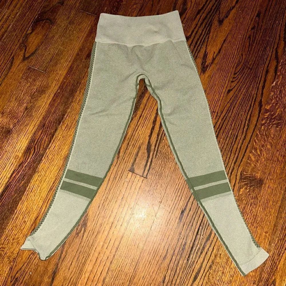Nux leggings